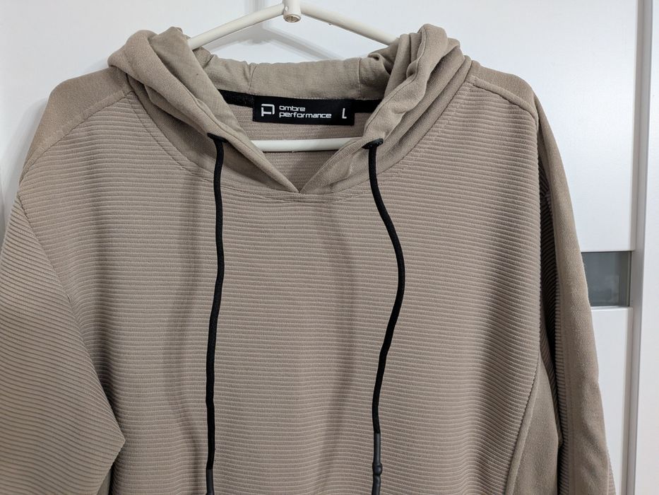 Bluza z kapturem