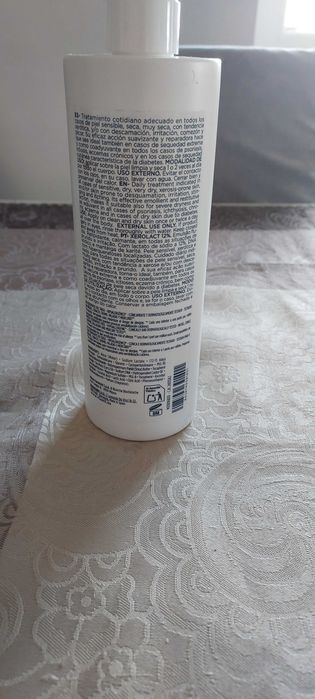 Emulsja do ciała Rilastil Xerolact 12% Nawilżająca 400 ml