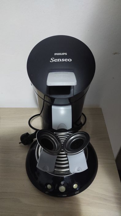 Maquina de café Pfilips SENSEO Mansilla.nova...sem uzo.