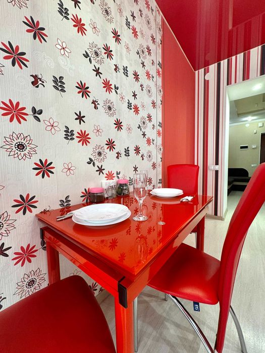 ApartPoltava Неповторні апарт. з КУТОВОЮ ванною поряд стадіону ВОРСКЛА