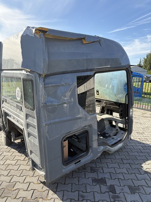Kabina MAN TGS TG3 uszkodzona 2024 TGS nowy model sypialna