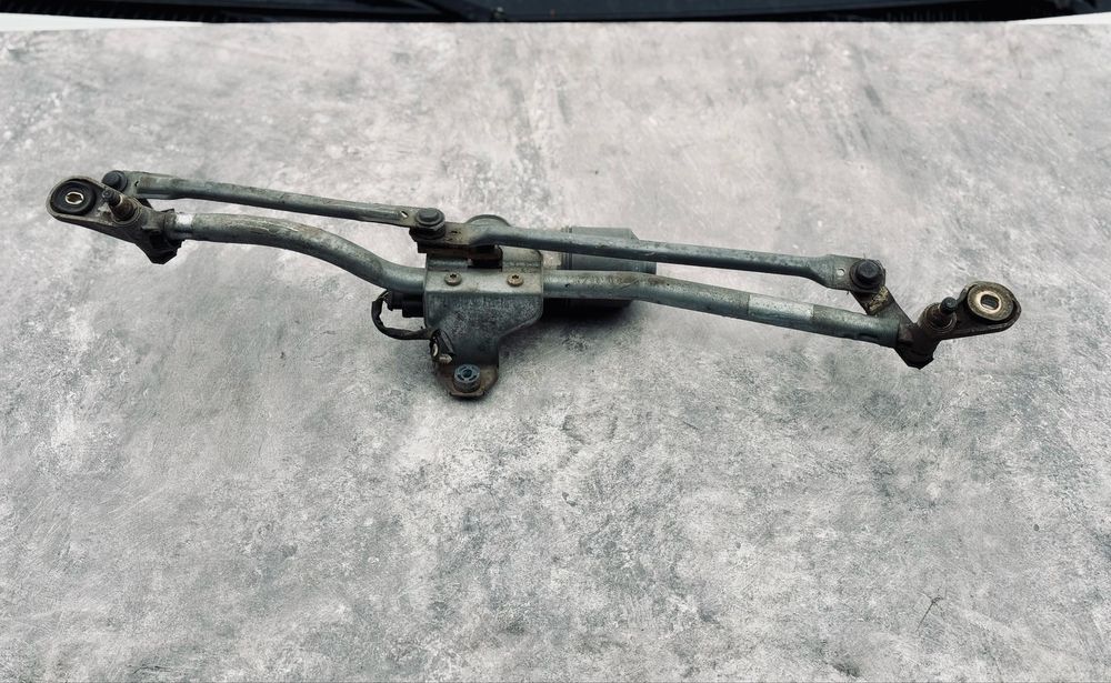 Трапеція двірників Ауді А4 Б6 7 дворников моторчик Audi A4 B6 7 шрот