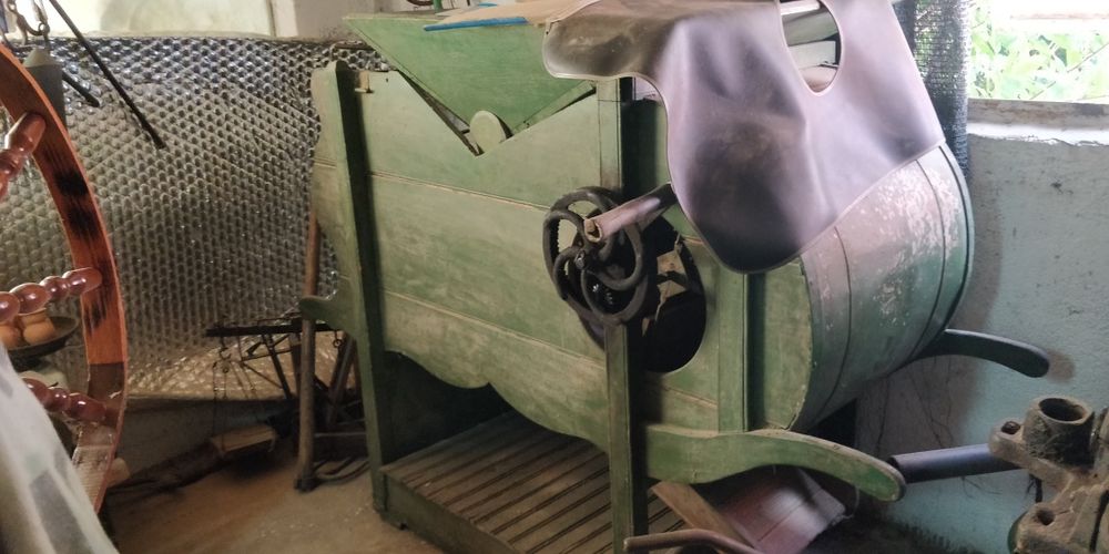 Utensílios Agrícolas Antigos - Decoração / Museu