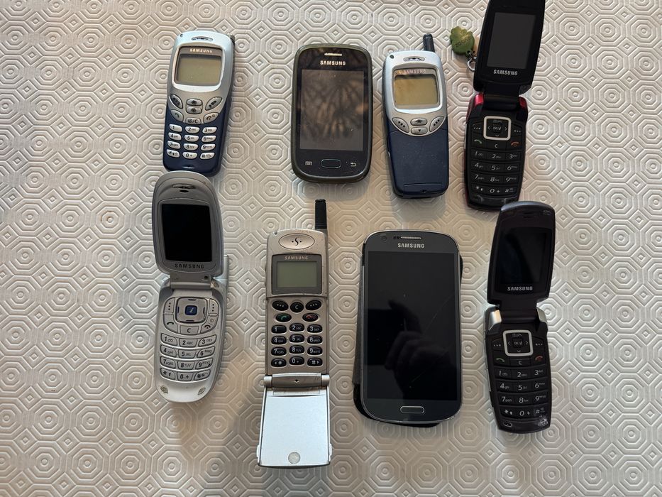 Lote 9 Samsungs Antigos p/ Colecionadores
