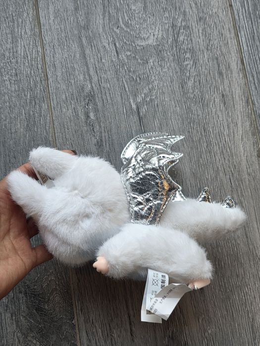 Labubu angel novo , embalado e selado