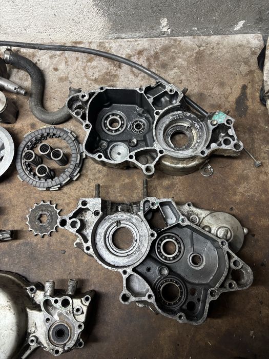 Honda CR 80 85 czesci sprzeglo cylinder skrzynia kartery  zaplon