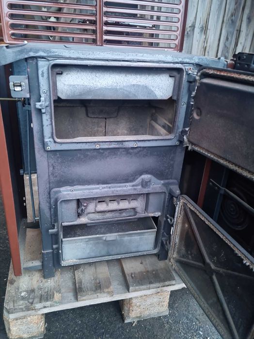 Piec w bardzo dobrym stanie