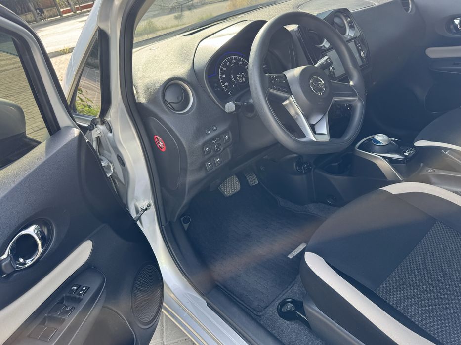 Продам Nissan e-POWER 2018 гибрид