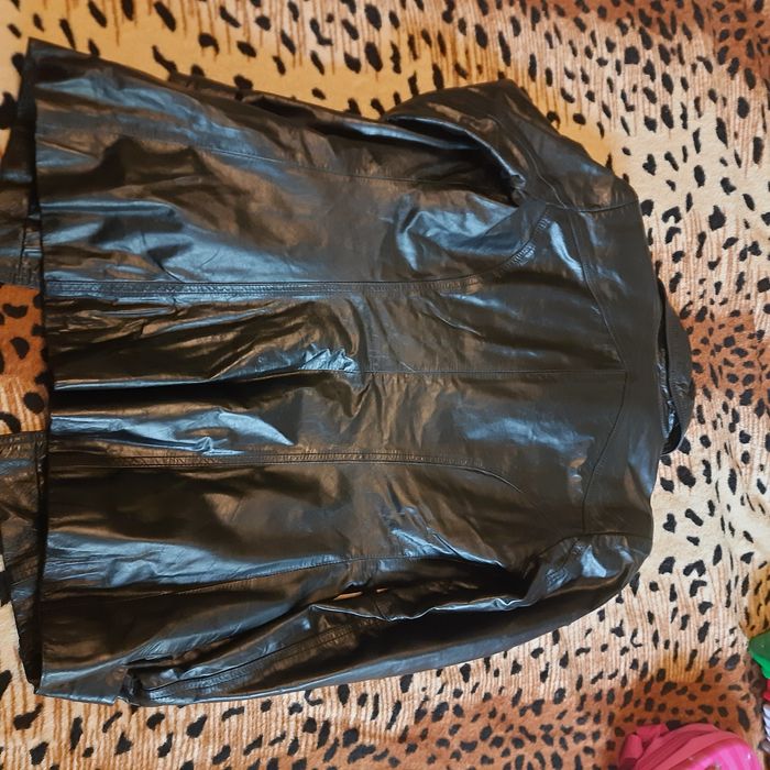 Шкіряна куртка піджак