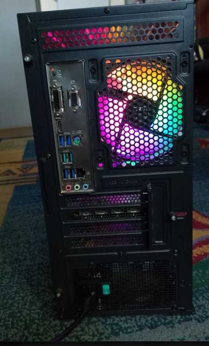 Komputer Ryzen 5 3600 | Radeon Pro W6600 8GB | 16GB RAM | SSD 1TB