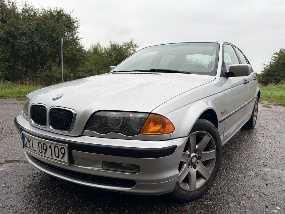 BMW 318i 1.9 Benzyna 118KM Stan Bardzo Dobry Sedan Klasyk