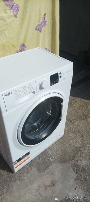 Продам пральну машину Whirlpool б..в..