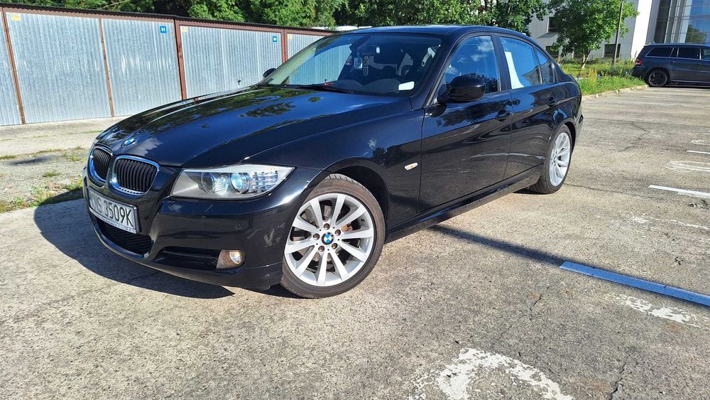 BMW 318i E90 2010 | Automat | 159 tys. km