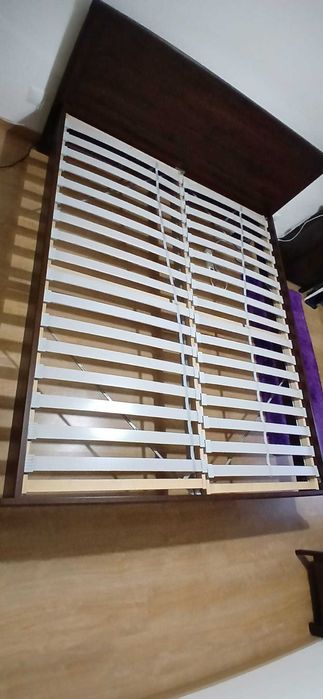 Cama IKEA modelo SKORVA