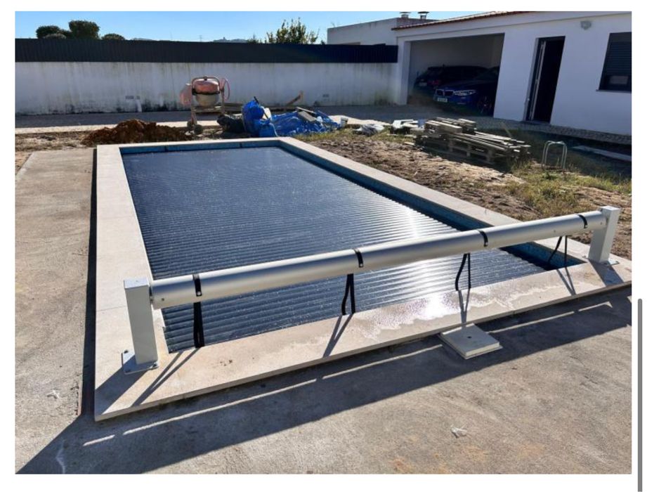 cobertura segurança piscina modelo banc laminas cinza claro 4x8m