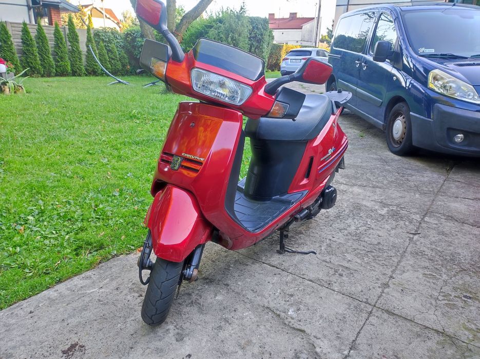 Peugeot SV 125 Skuter
