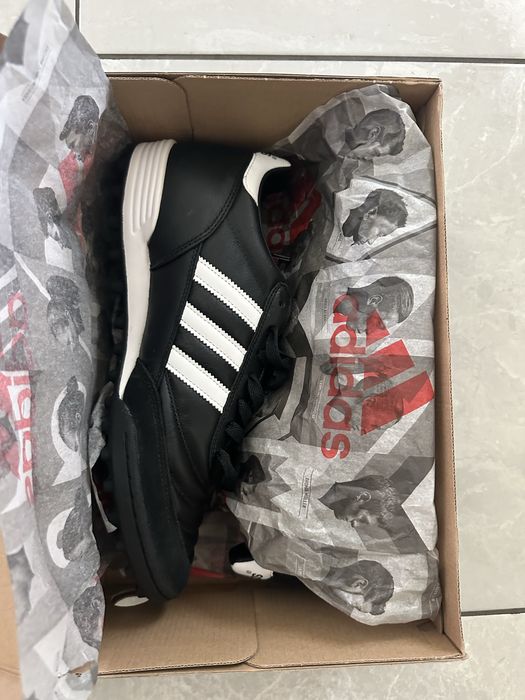 Chuteiras adidas Mundial Team