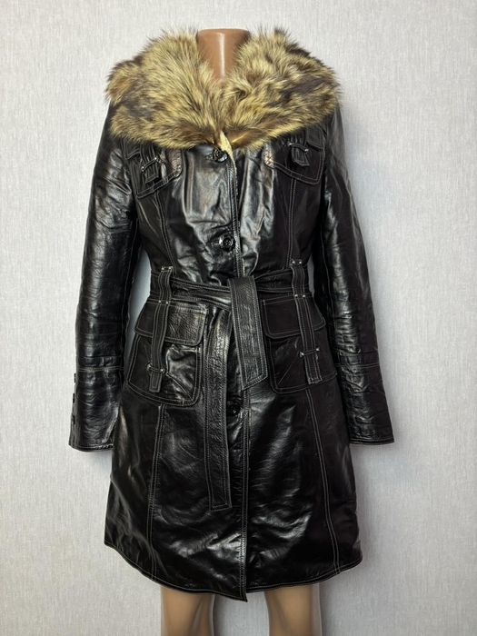 Жіноче шкіряне пальто / дублянка