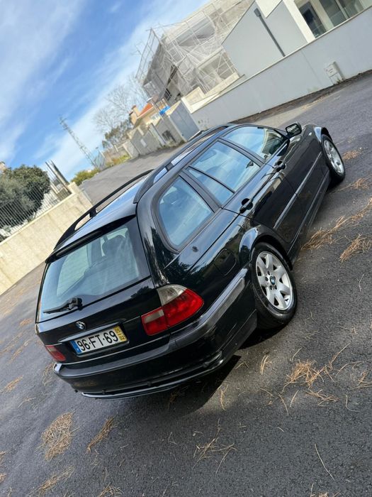 Bmw 318 DIESEL ano 2005 - muito nova