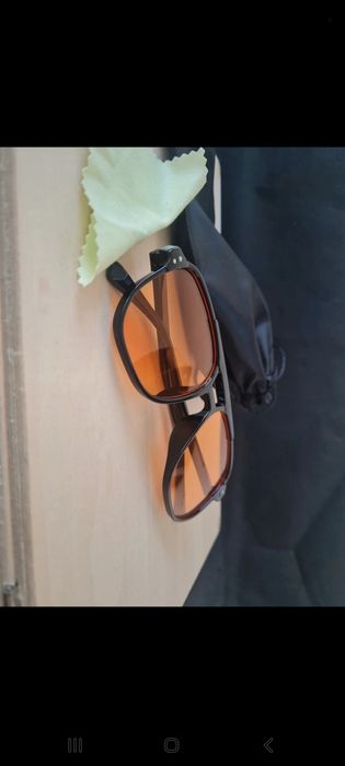 Óculos de sol lente laranja novos nunca usados