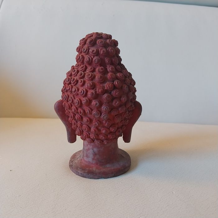 Estátua Cabeça de Buda Decorativa 14cm (Tons Terracota / Vermelho)