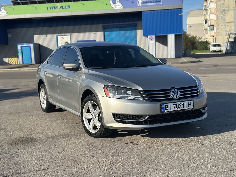 Volkswagen Passat B7 2012 2.5 газ/бензин