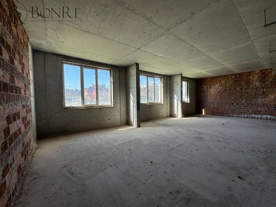 Продаж, Фасад, Торове, Метрологічна, 125,10м2.