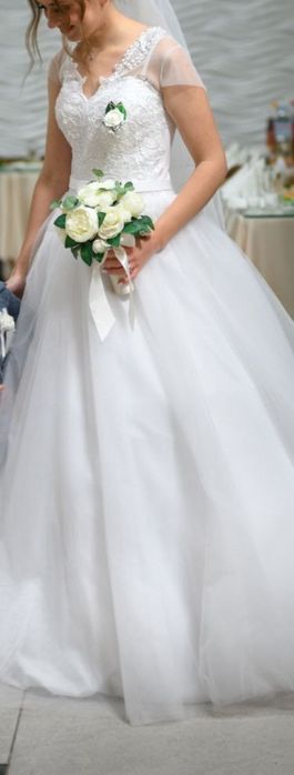 Продам Весільну сукню