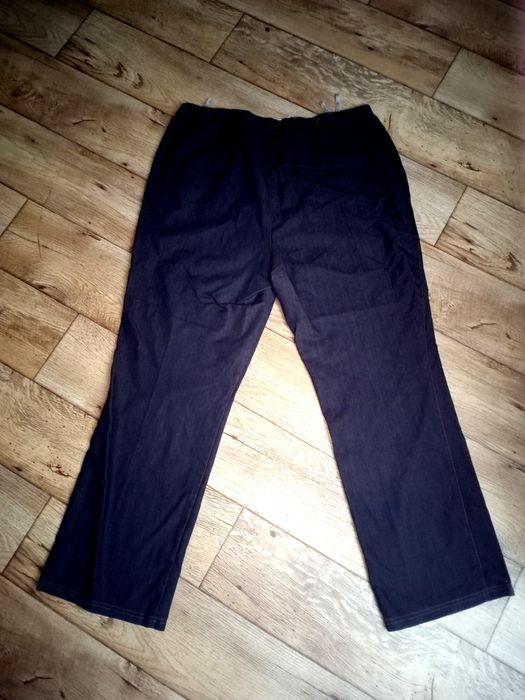 Spodnie damskie miękki dżins granatowe prosta nogawka Marks & Spencer