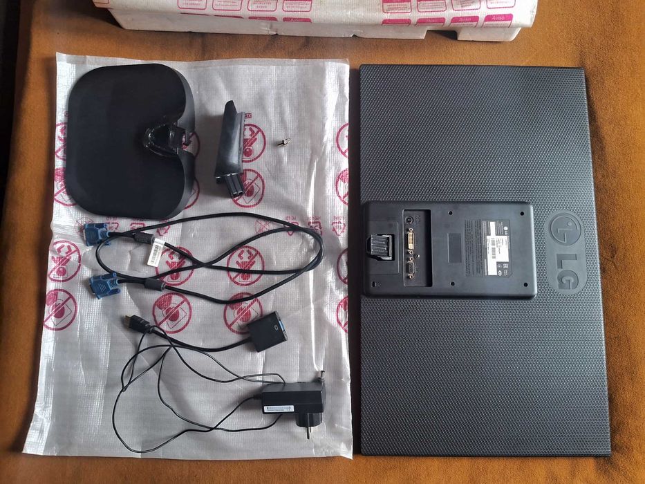 Монитор LG 24MP55D 75 Гц 24"