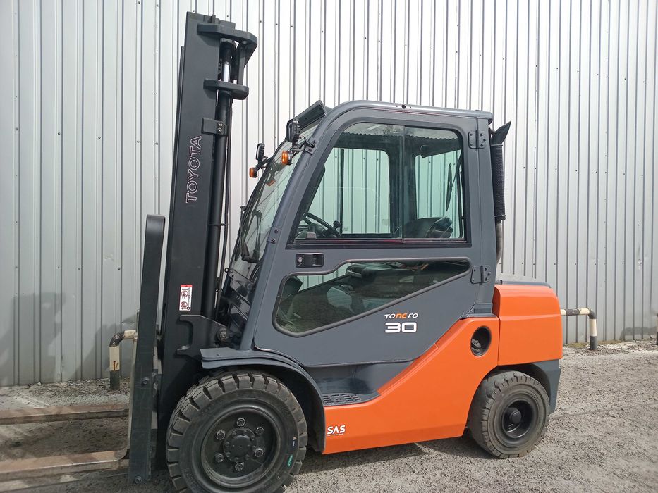 Навантажувач б.у. TOYOTA Дизель , 3т, 2019р.