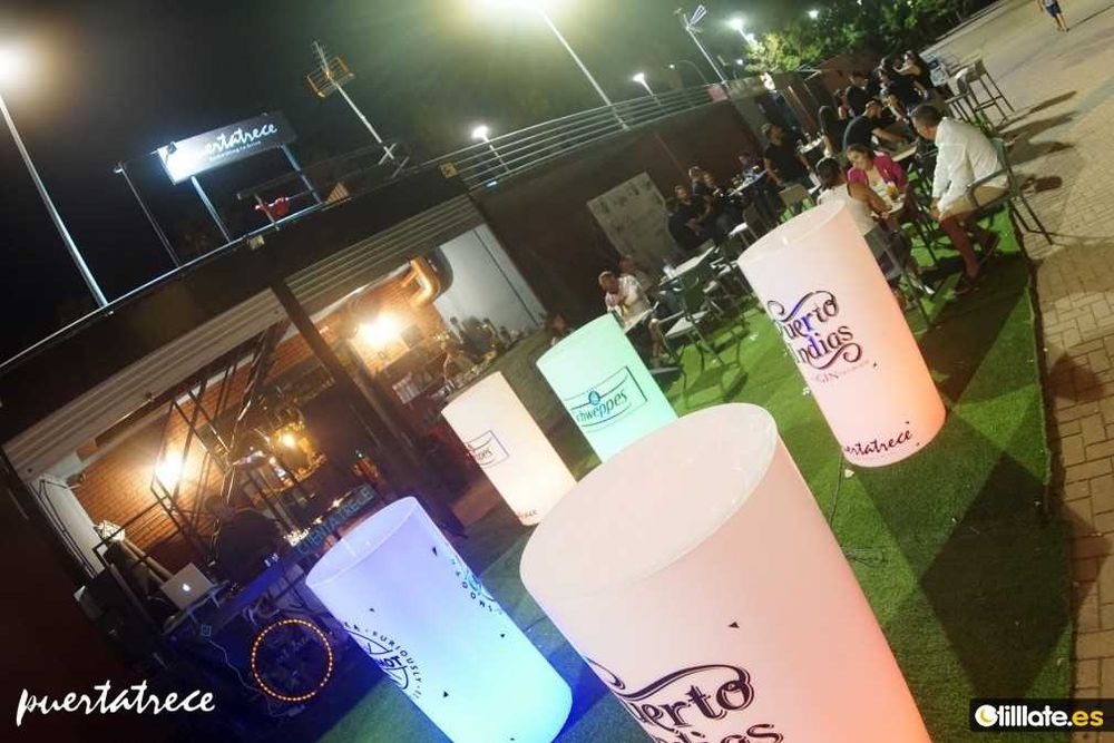 Mesas com iluminação