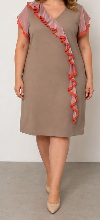 Elegancka sukienka midi.