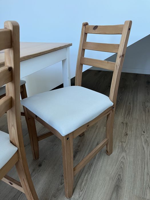 Conjunto Mesa + Cadeiras IKEA