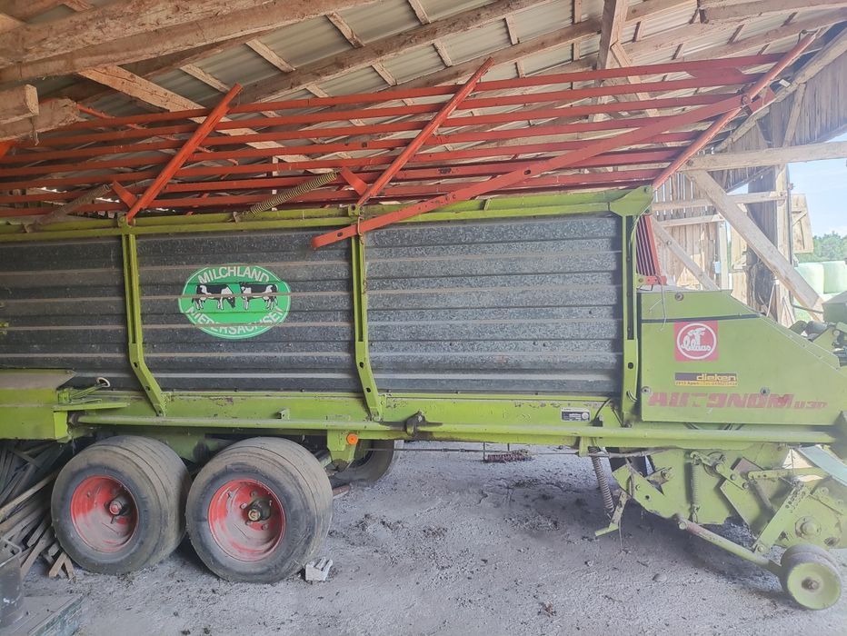 Przyczepa samozbierająca Claas Autonom U30
