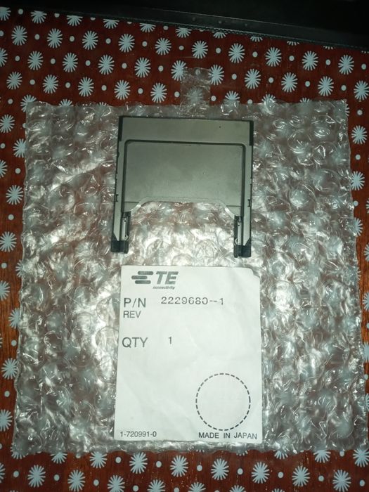 compact pc card adapter