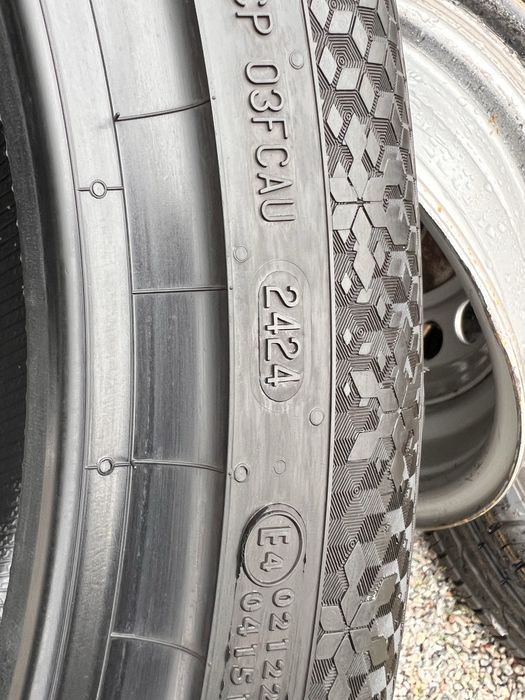 255/45/19 Continental WinterContact TS 870P 255/45 R19 104V XL
