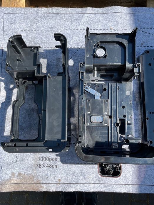 Obudowa ekspresu Cecotec Cremmaet Macchia Black Rose 1350 W czarny