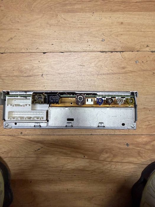 Блок мультимедії renault clio v