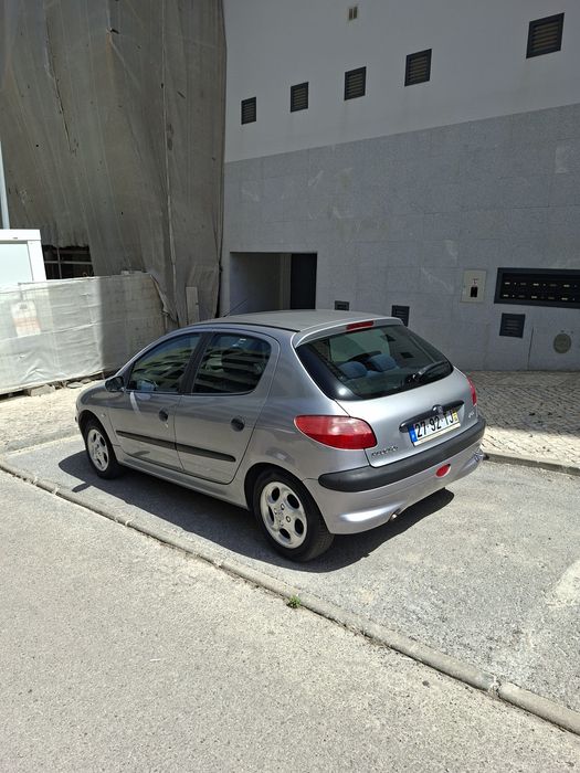 Peugeot 206 — fotografia 3