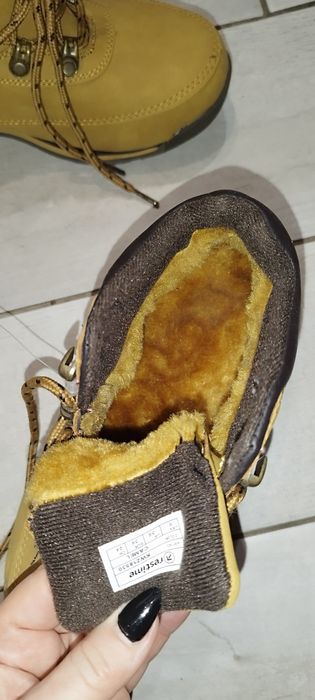 Buty nowe zymowe  , wygodne