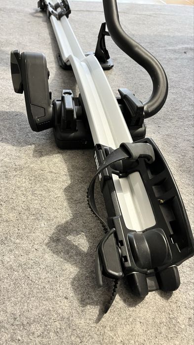 Suporte de bicicleta Thule PRORIDE 598, como novo.