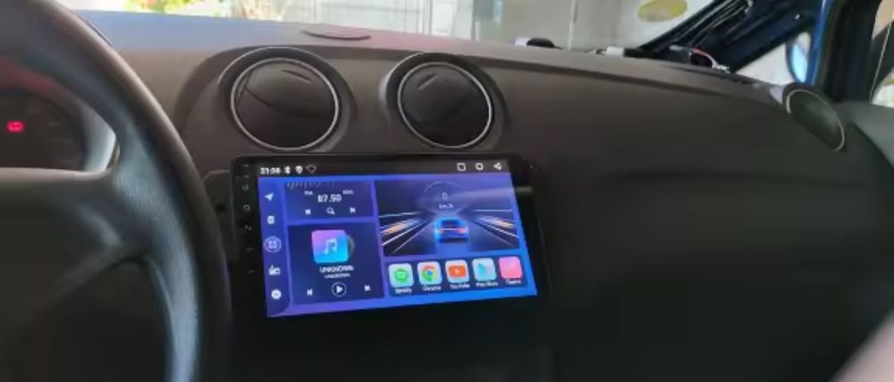 Rádio 2 DIN 9" Seat Ibiza 6J 2 + Android + GPS e CARPLAY e ANDROID AUT