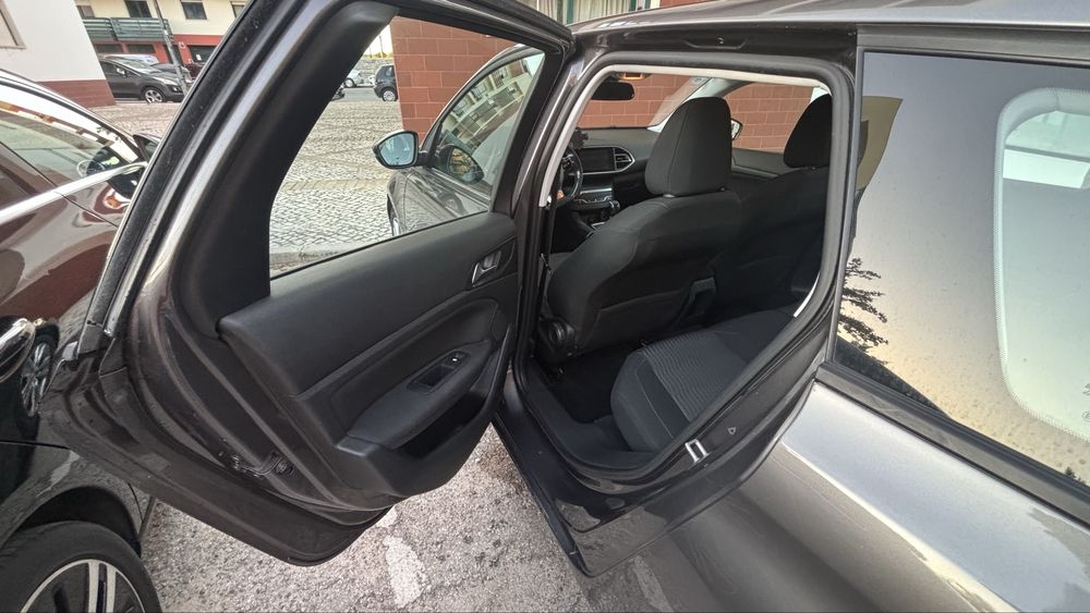 Peugeot 308 SW 2016 1600 Bluehdi — photo 5