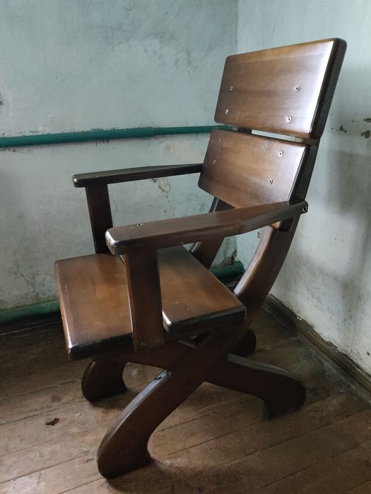 Комплект меблів з масиву