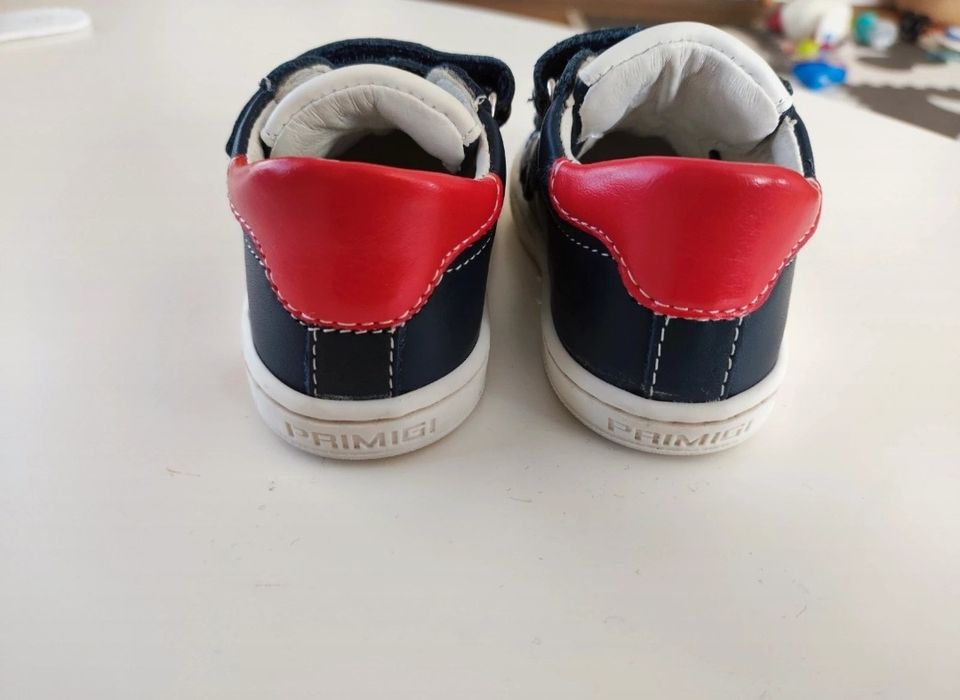 Buty chłopięce Primigi r. 20 adidasy