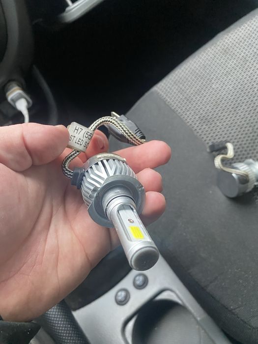 Продам лед лампы н7