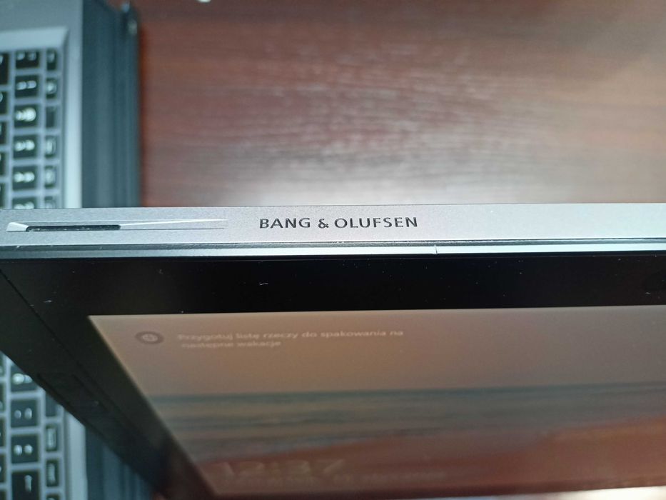 HP ZBook x2 G4  4K UHD odłączana stacja robocza dla grafika