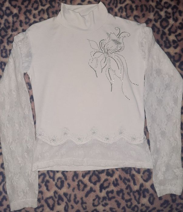 Продам одежду для девочек