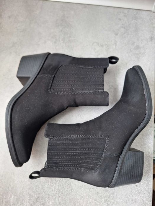 Botki damskie kowbojki 39